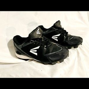 Youth Sz1 “Easton” Black/Camo lace up cleats (Like New Condition)